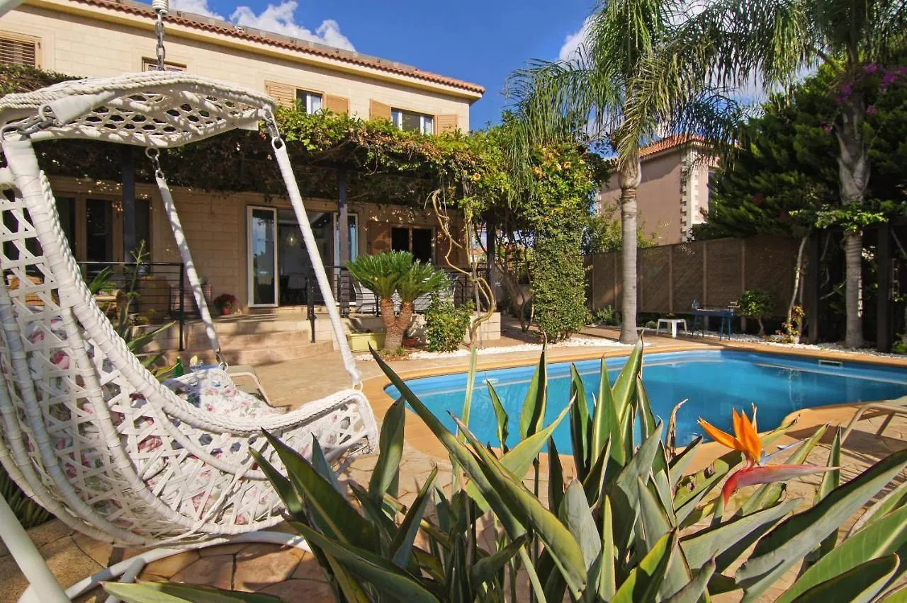 Villa Polina Αγία Νάπα Κύπρος
