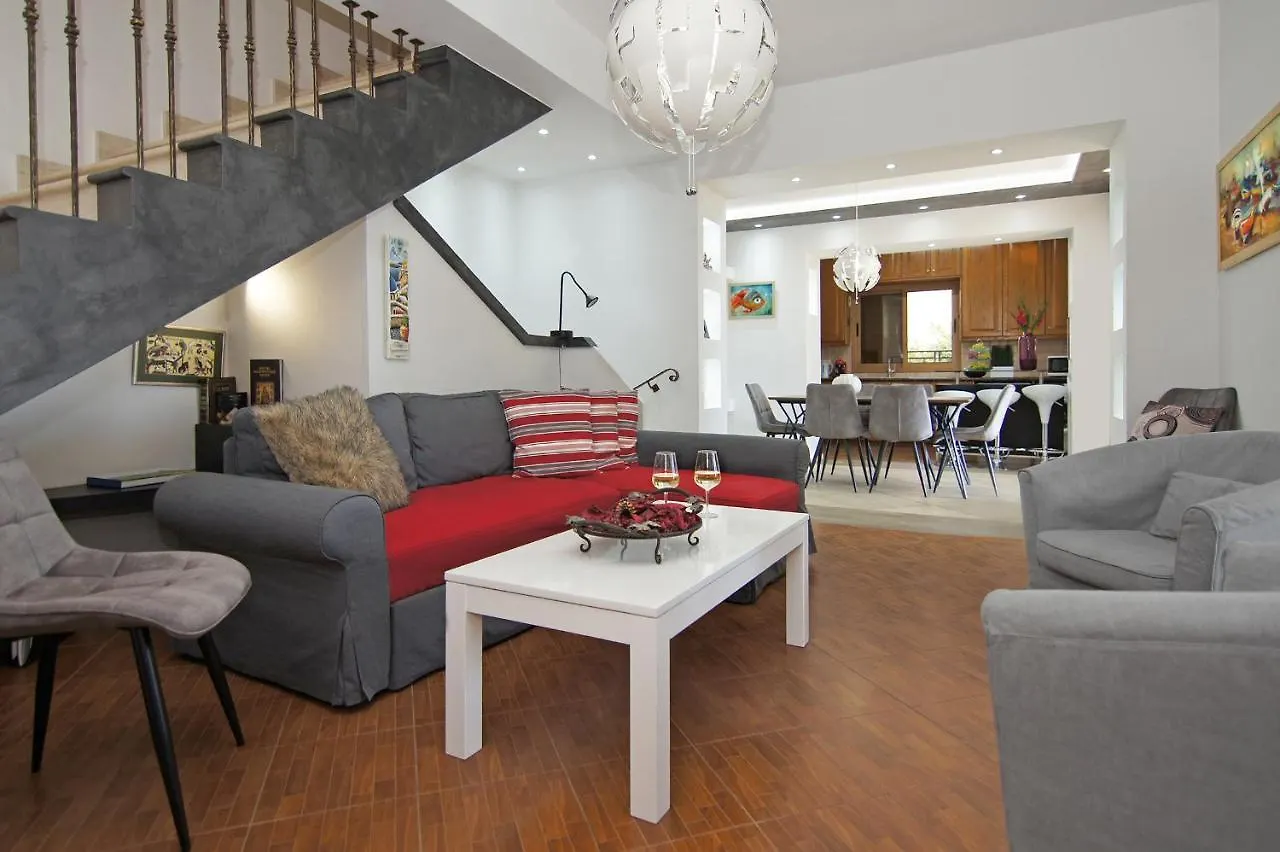 Villa Polina Αγία Νάπα Κύπρος